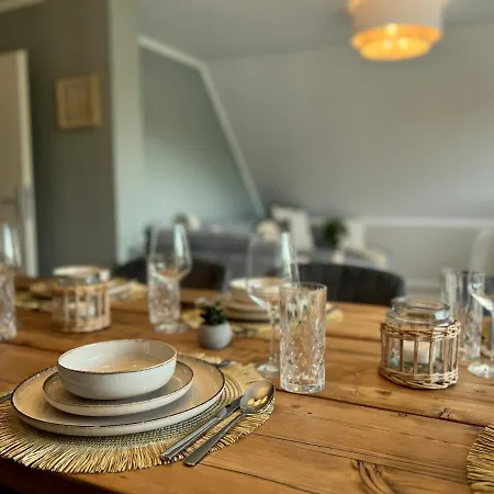 Boho Dreiraumwohnung Mit Balkon *