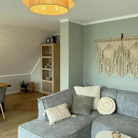 Boho Dreiraumwohnung Mit Balkon Lägenhet