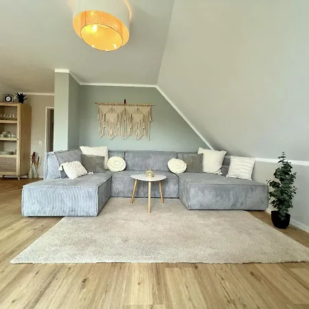 Boho Dreiraumwohnung Mit Balkon *